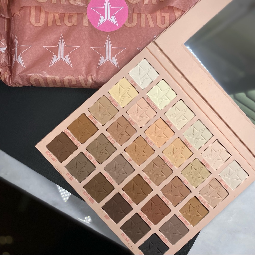 O* Palette. Brand new. Never opened.